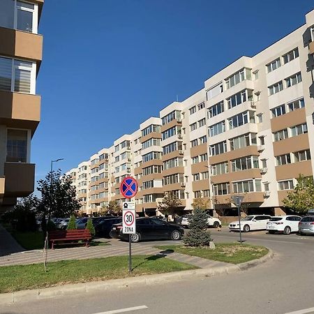 Lovely Bacau 1 Bedroom Apartment Exteriér fotografie